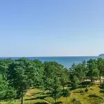 Sky Eden Apartman *